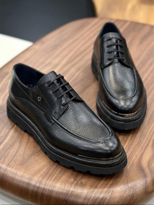 Durable, breathable and comfortable men's leather shoes