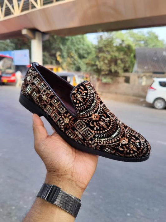 Men's embroidered printed casual shoes